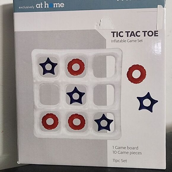 Giant Inflatable Star & Circle Tic-Tac-Toe Summer Outdoor Game Set - Picture 3 of 7
